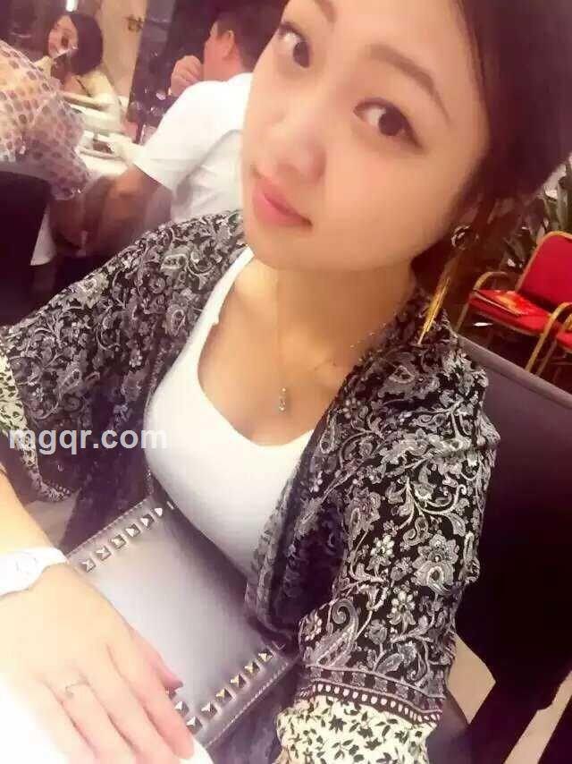 咖啡 不加糖的头像