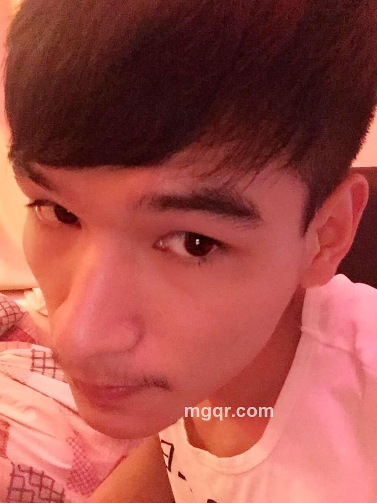 ˉ知足常乐丶的头像