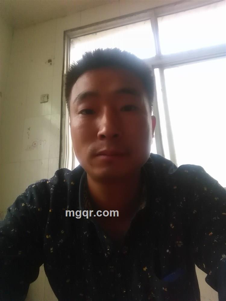 我只是想的头像