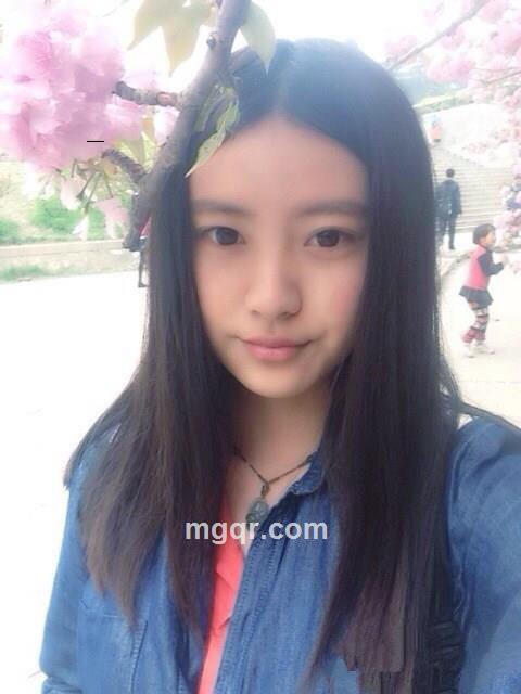 低头~浅笑~~的头像