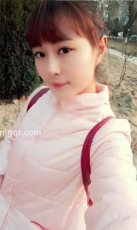 疯疯癫癫小可爱的头像