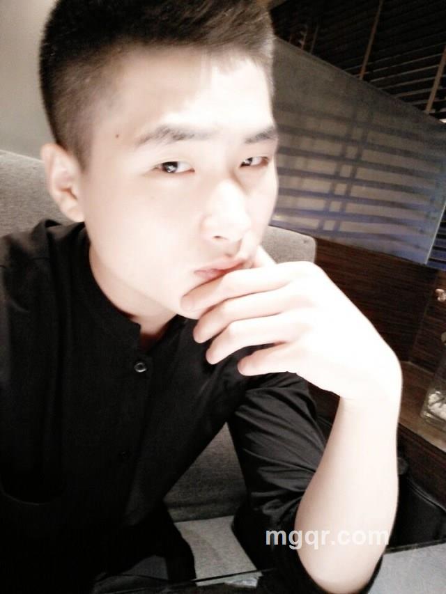 纯情小伙ss的头像