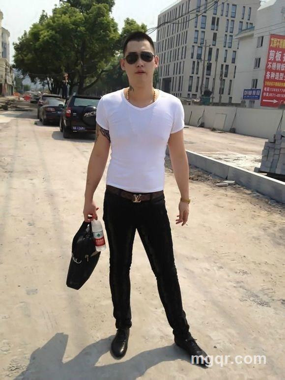 L蓝色忧郁L的头像