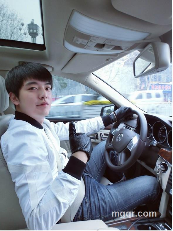 杨风寻觅你的头像