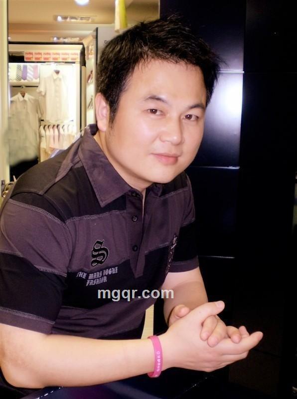 恋上你的床1111的头像