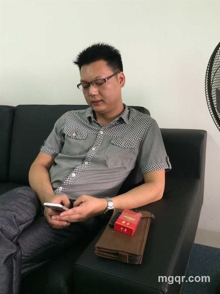 潇洒的微笑。的头像