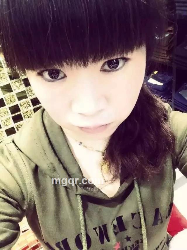 q白天不懂夜的黑的头像