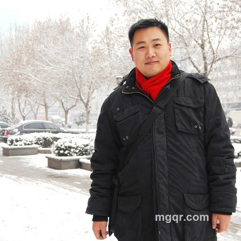 大叔会暖床的头像