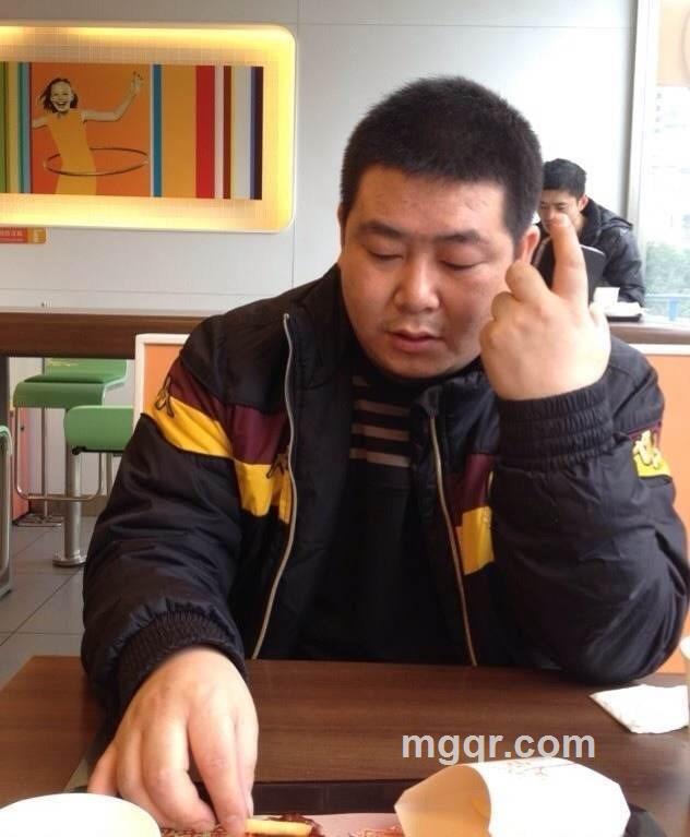 爱就一个字的头像