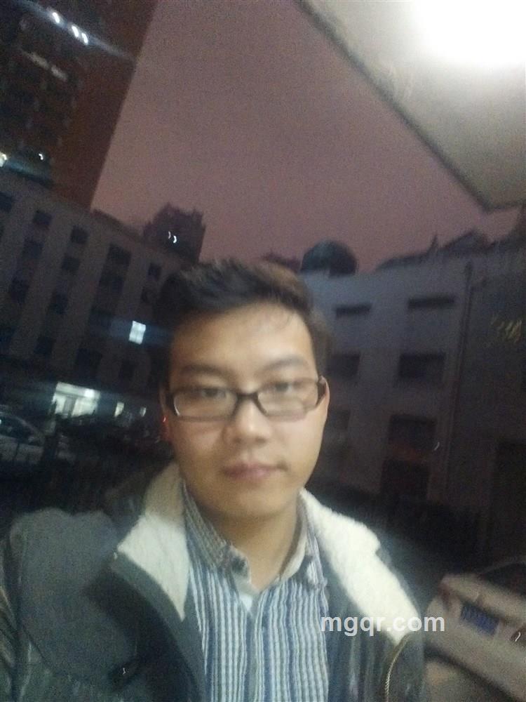 .╯平凡之路°的头像