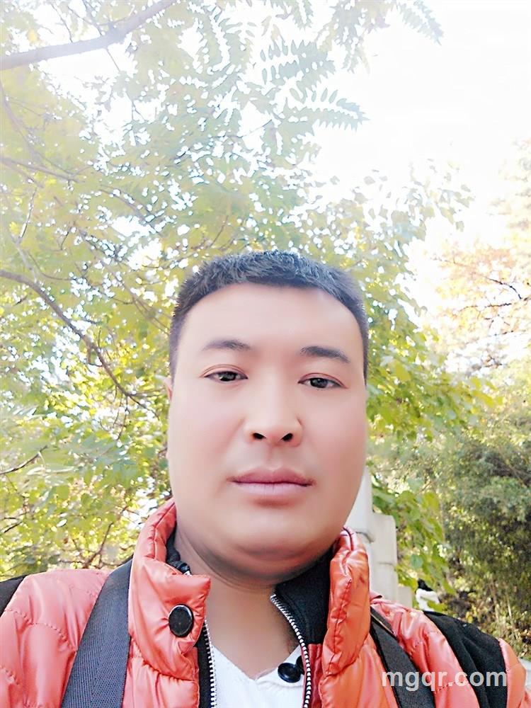 爱上寂寞的头像