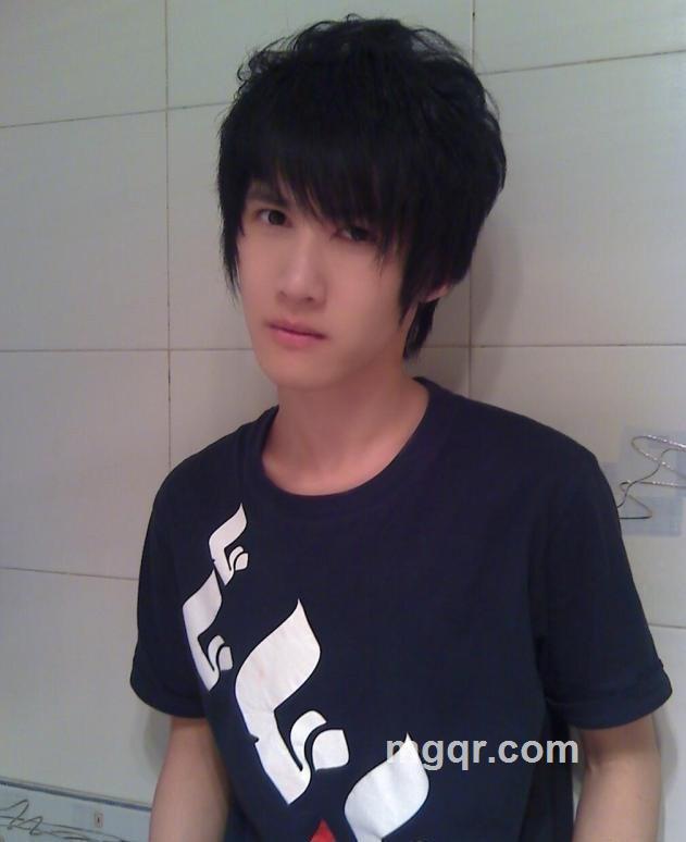 我叫小黑黑的头像