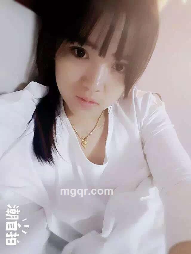 爱吃糖的猫的头像