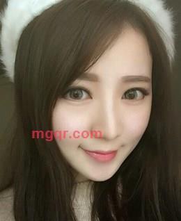 玫瑰女子的头像