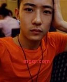 独自一人,想的头像