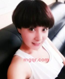 指尖滑落温柔的头像