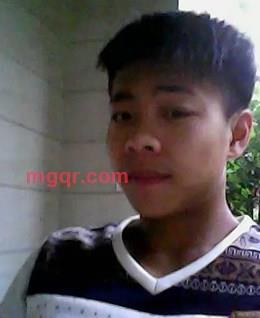 人潮拥挤丶丶的头像