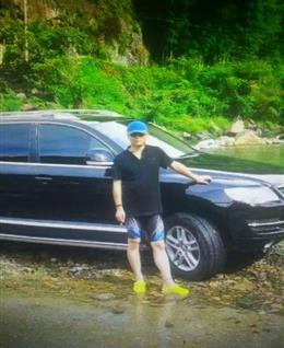 小太爷..的头像