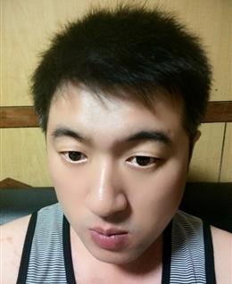 男人要像狼的头像