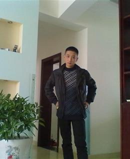 半夜听水声的头像