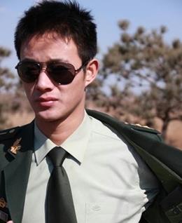 蝴蝶小男人的头像