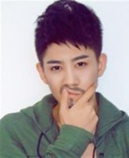 拿刀的黑蝴蝶的头像