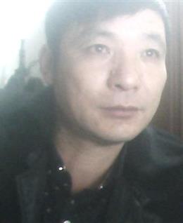 开着拖拉机去旅游的头像