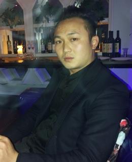 迷路的nan人的头像