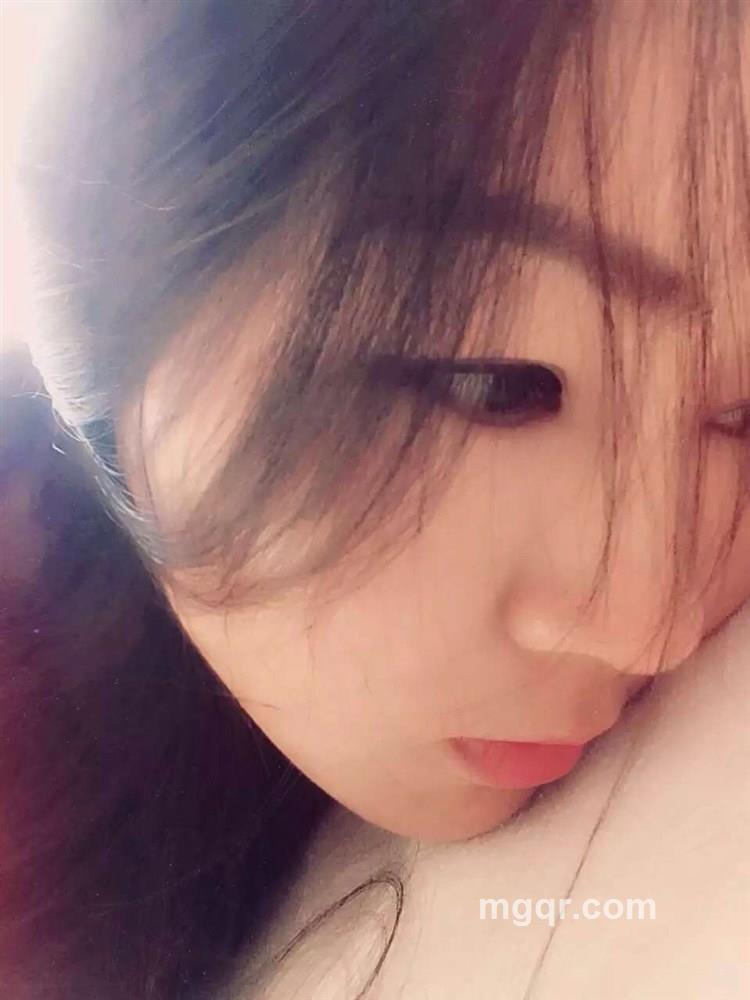 倔强的花朵的头像