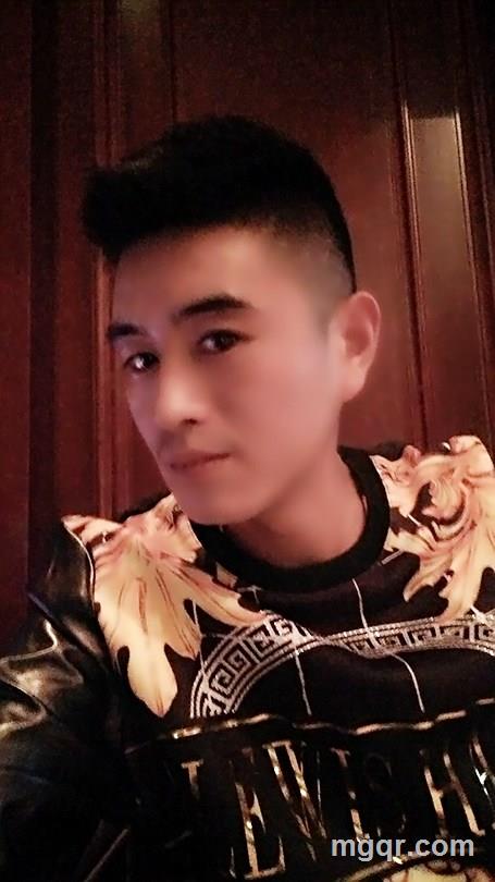 经典小男生的头像