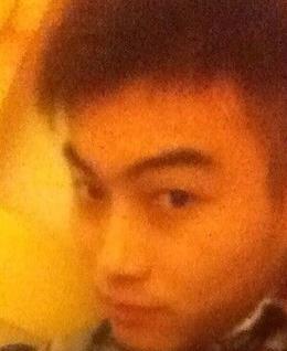 帅哥求包养啊丶的头像