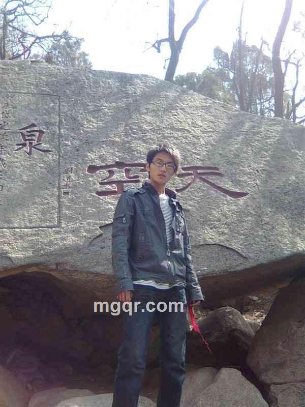 弟弟挺大的头像