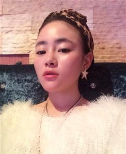 期待你的玫瑰的头像