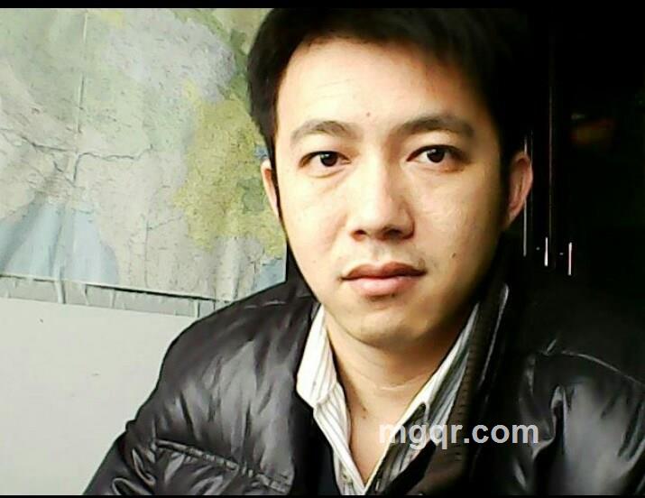 半梦半醒的头像