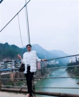 忧伤的忘忧草的头像