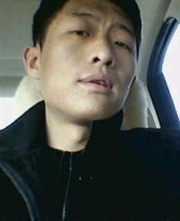 夏天的伤的头像