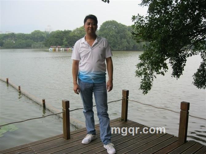 神采飞扬波的头像