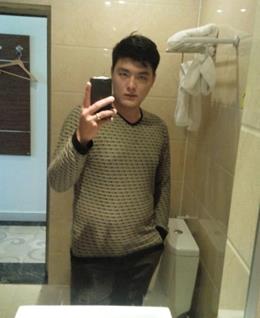 留下句号的面容的头像