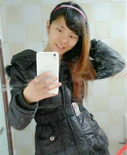 塑料花的春天的头像