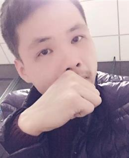 听闻你始终一个人的头像