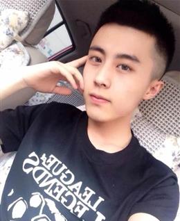 仟她默默的头像