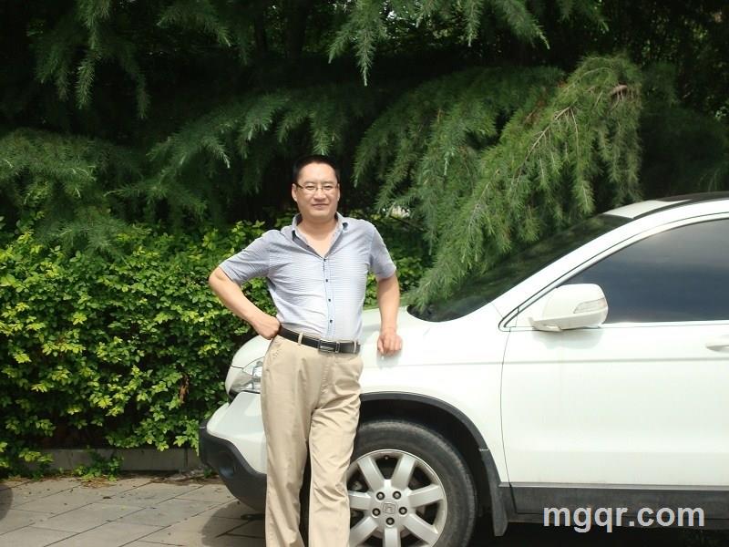 寸中求长的头像