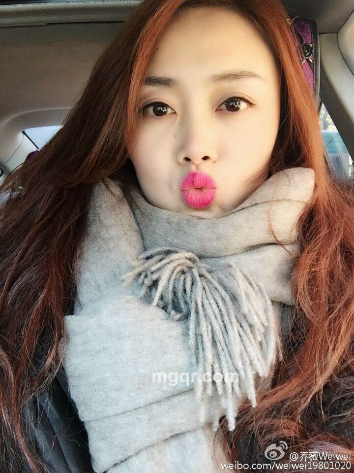 酒窝果果的头像