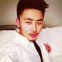 成熟成功男人的头像