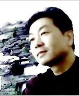 龙卷风行的头像