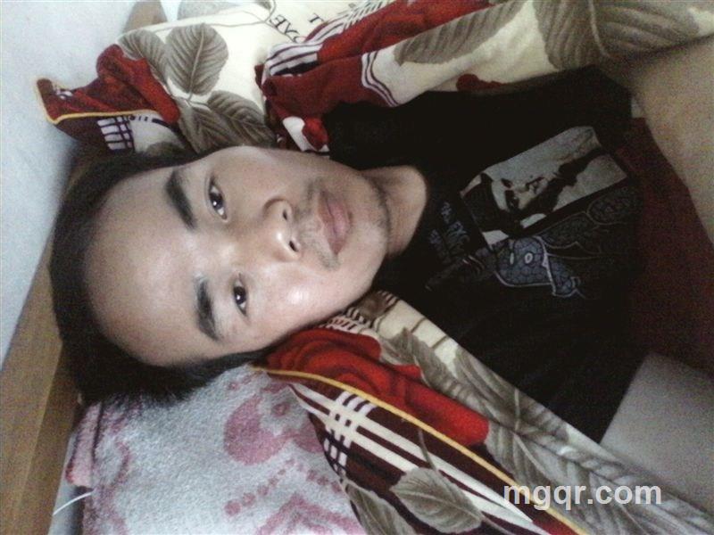 摇一摇的头像
