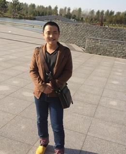 期待你的目光的头像