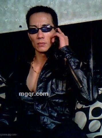 尖東秋神的头像