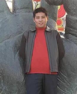 夜空下约会的头像