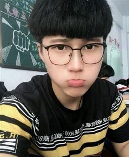秋凉心更冷的头像